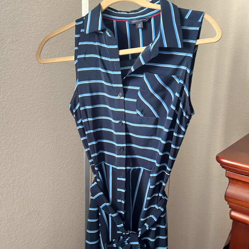 Tommy Hilfiger Dress, in Small size, blue color